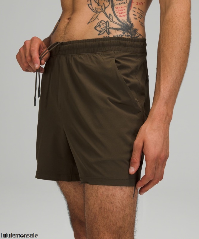 Lululemon Deutschland DELULU861 | Pace Breaker Linerless Short 5 Dunkeloliv